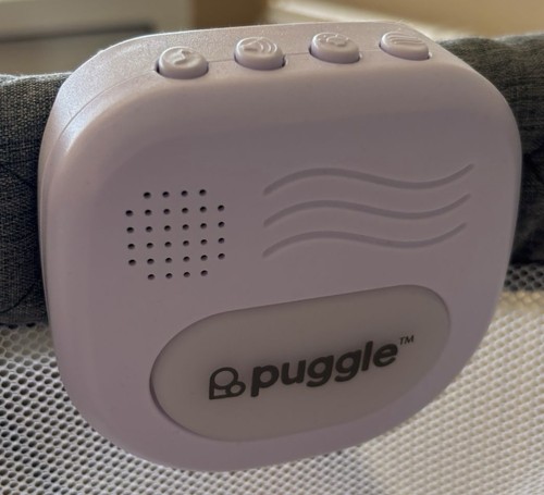 Puggle vibrating white noise - vibrating,